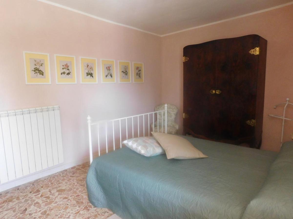 Signorina Felicita Bed & Breakfast Agliè Екстериор снимка
